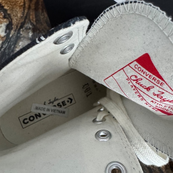 Converse Chuck Taylor High Top Heels size 7 - Picture 6 of 12